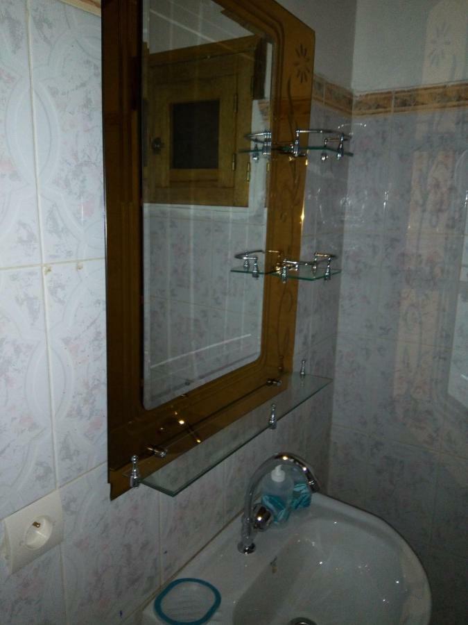 Bed and Breakfast Chez Coumba Et Daniel Saly Exterior foto