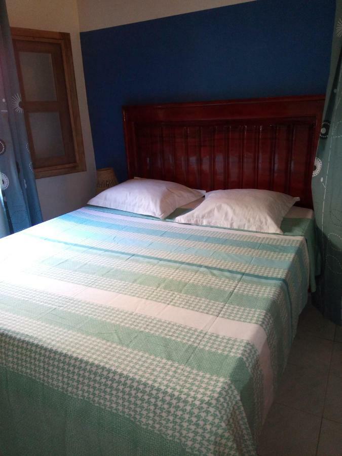 Bed and Breakfast Chez Coumba Et Daniel Saly Exterior foto
